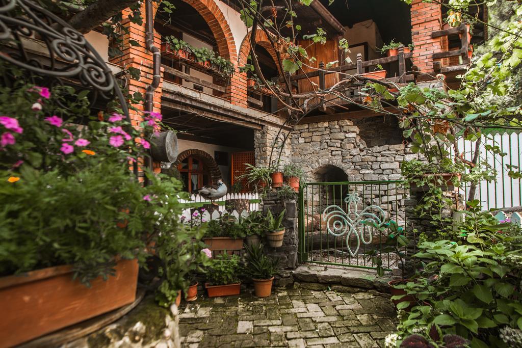 Hotel Restaurant Bujtina E Gjelit Tirana Exterior photo