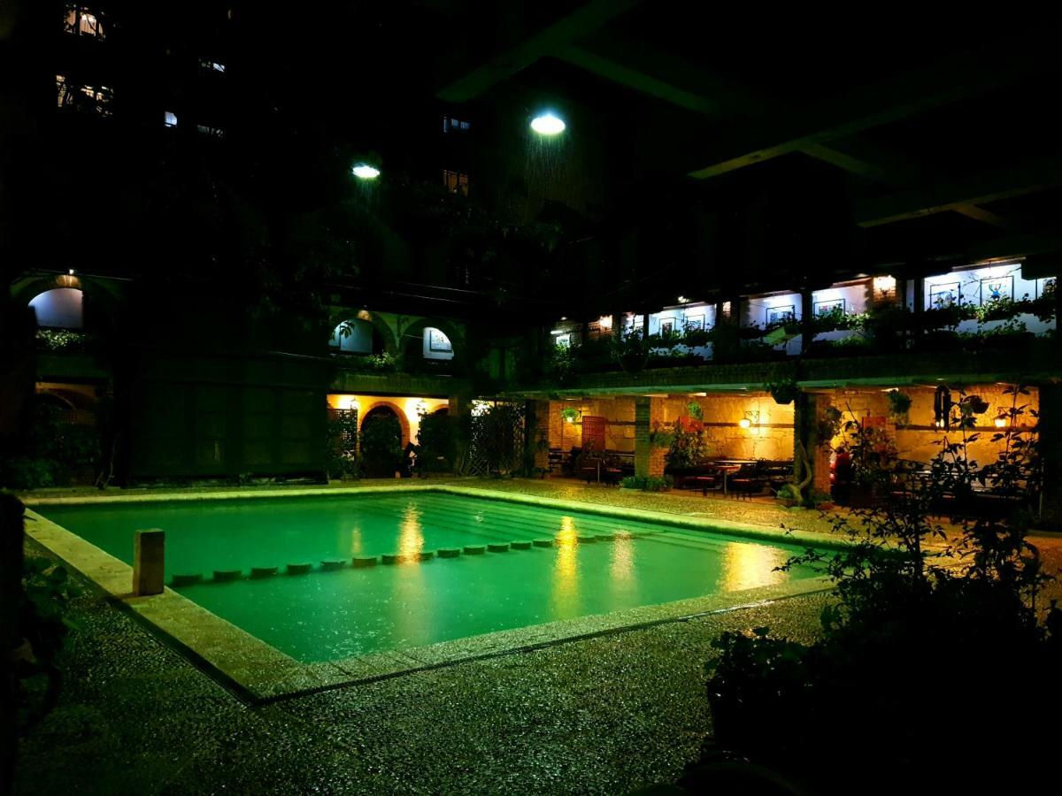 Hotel Restaurant Bujtina E Gjelit Tirana Exterior photo